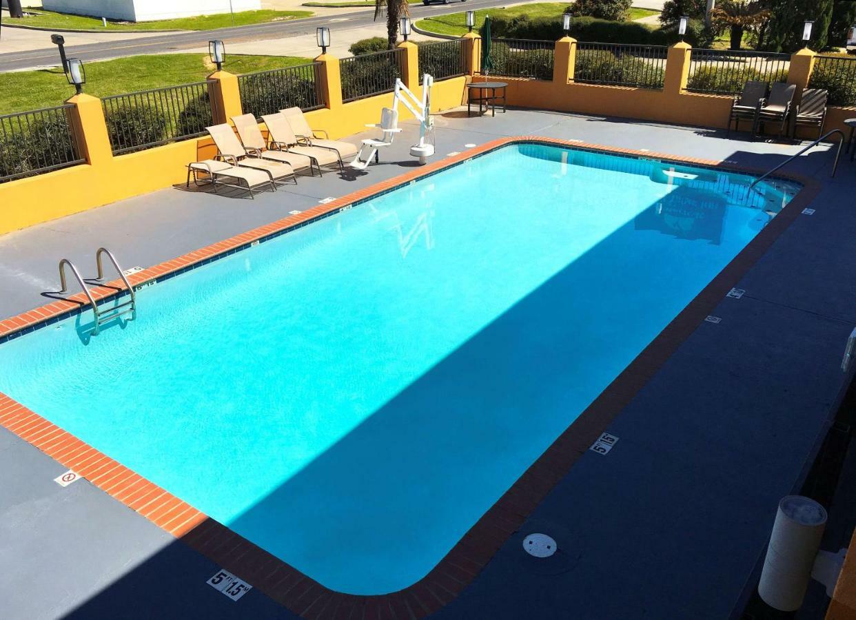 Americas Best Value Inn Denham Springs Luaran gambar