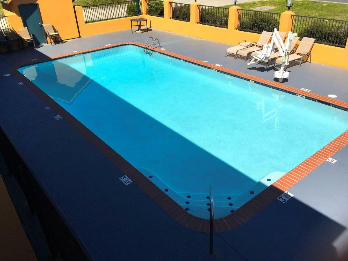 Americas Best Value Inn Denham Springs Luaran gambar