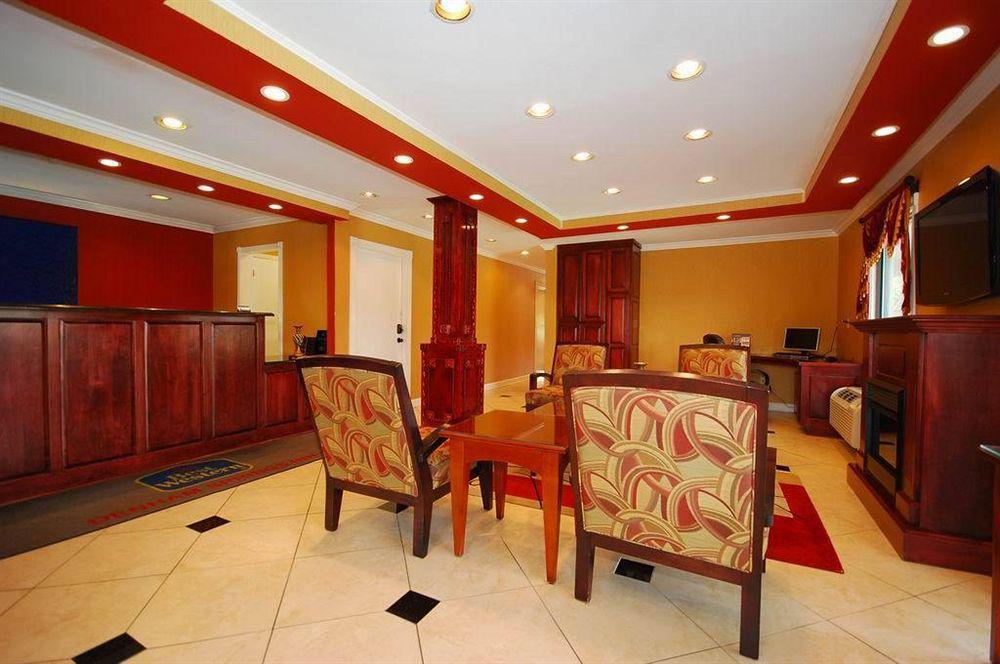 Americas Best Value Inn Denham Springs Dalaman gambar